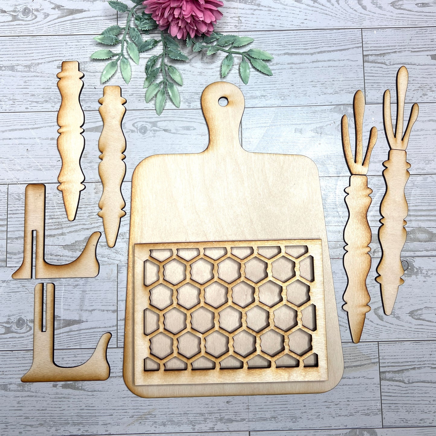 Spring Cutting Board with Carrots - Free Shipping