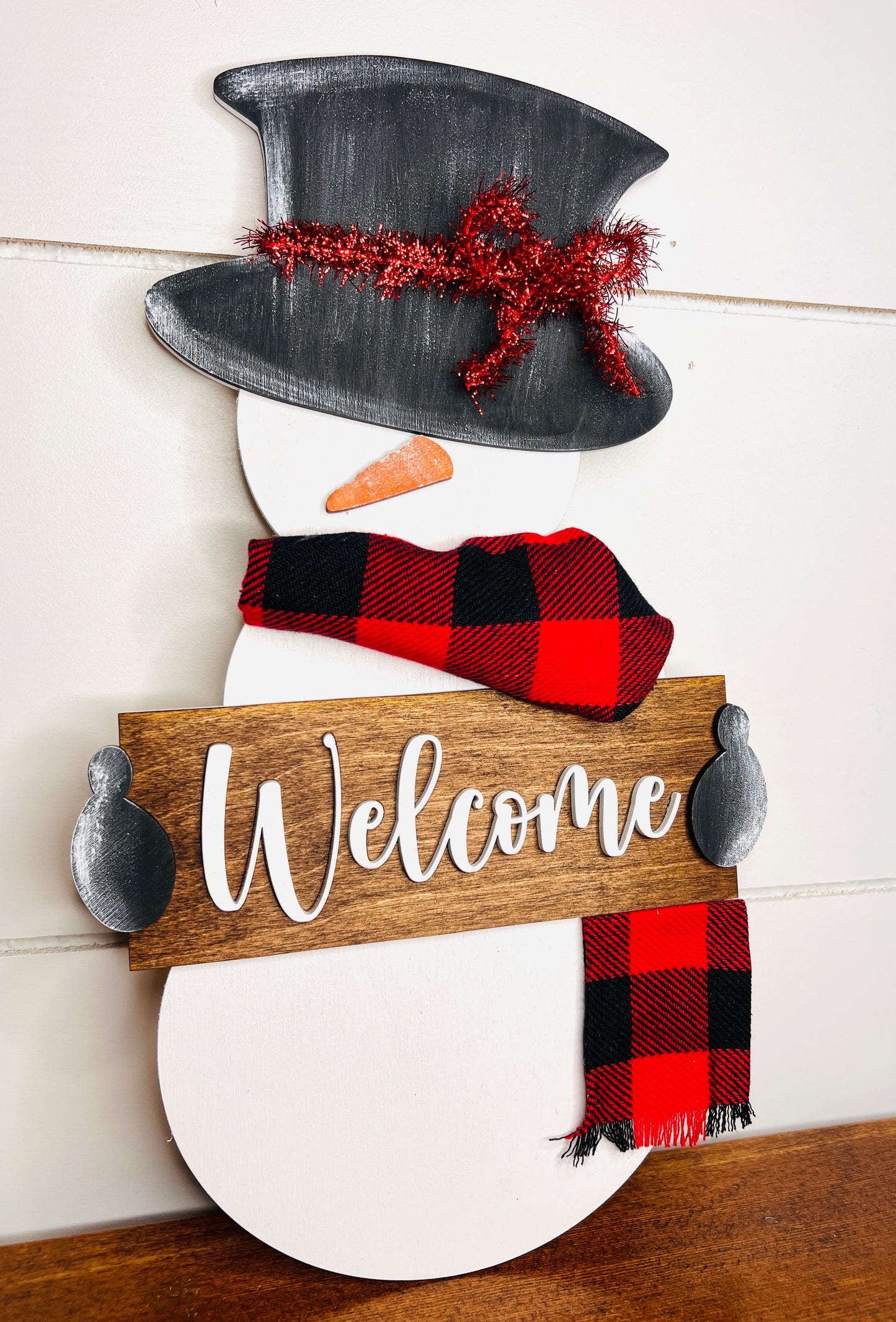 Snowman Welcome Sign - Free Shipping